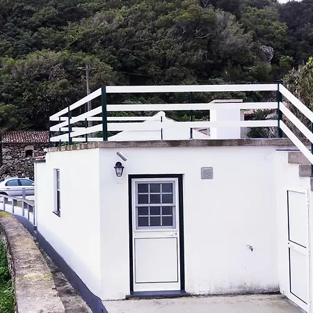 Casa Dos Meus Avos Mar & Biscoitos (Terceira)