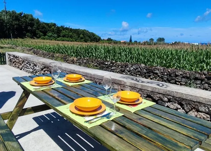 Casa Dos Meus Avos Mar & Ferienhaus Biscoitos (Terceira)