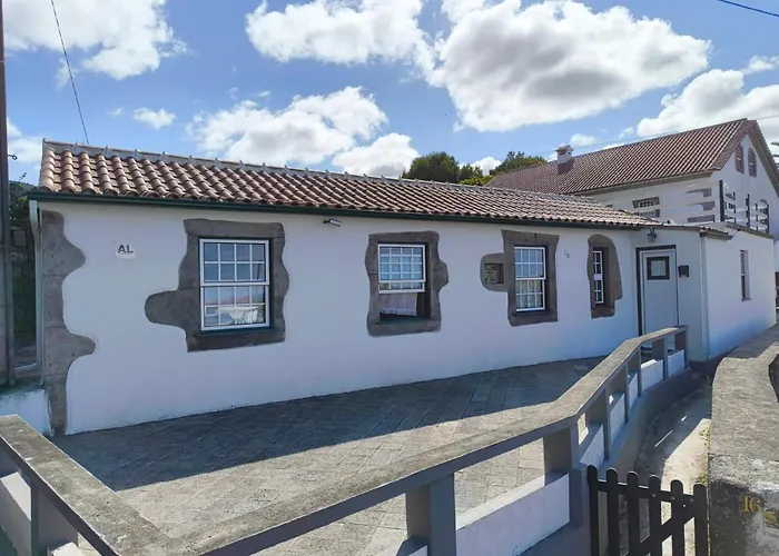 Casa Dos Meus Avos Mar & Ferienhaus Biscoitos (Terceira)